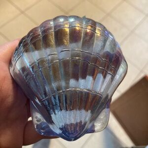 Scallop seashell paperweight